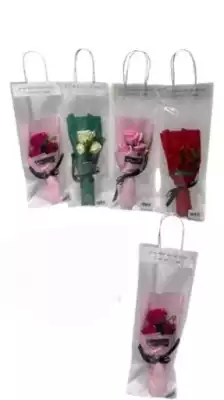 Букет из искусственных  роз